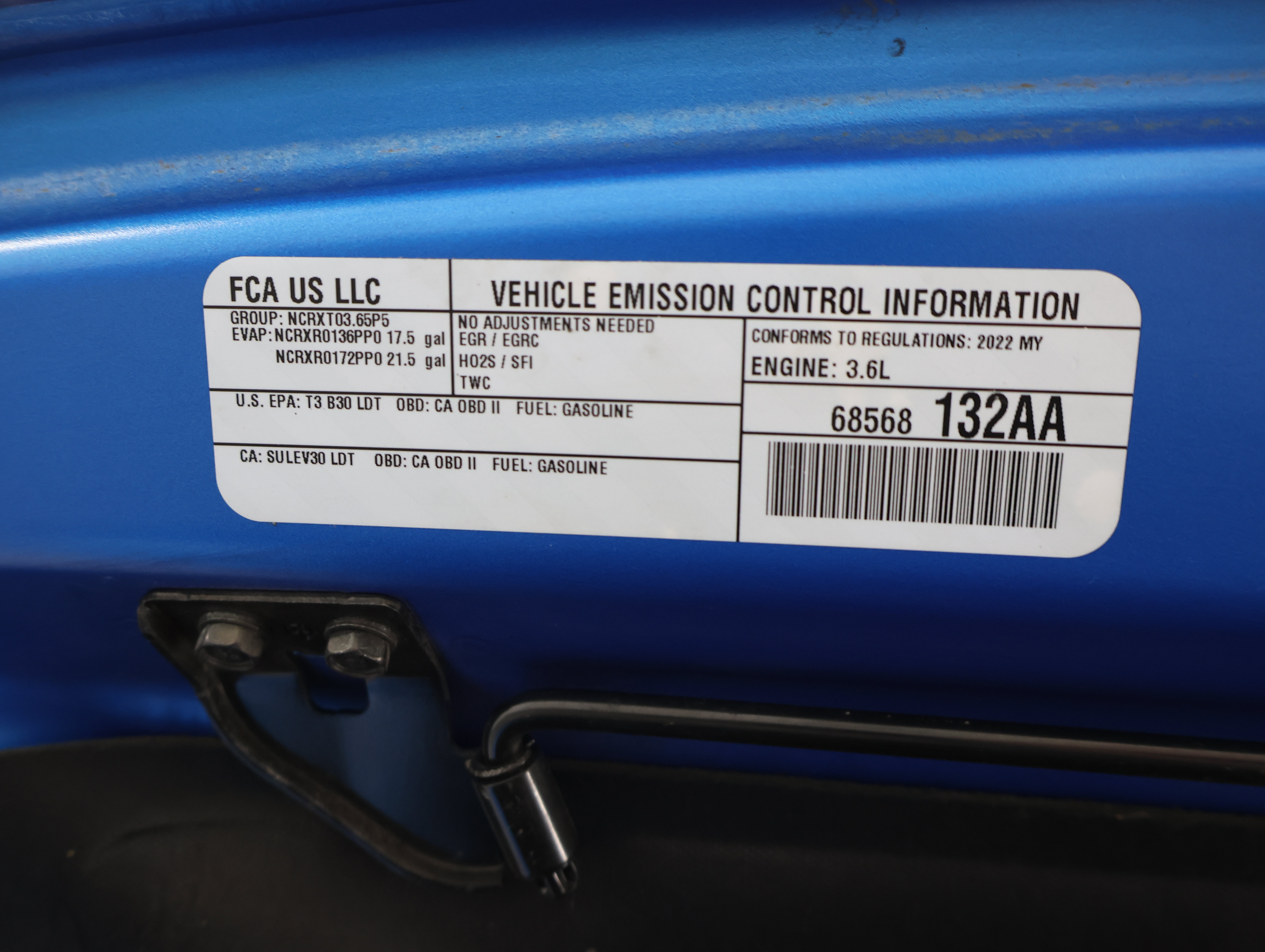 Used 2022 Jeep Wrangler Unlimited Sahara w/ LED Lighting Group AWD/4WD image 18