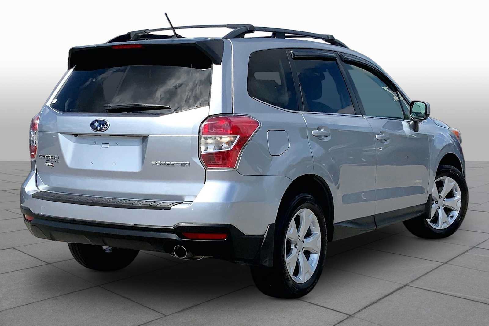 Used 2014 Subaru Forester 2.5i Limited AWD/4WD image 13