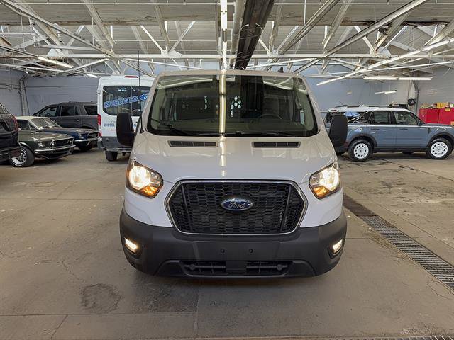Used 2025 Ford Transit 250 Low Roof w/ Exterior Upgrade Package RWD image 8
