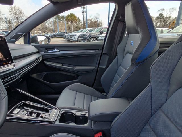 New 2026 Volkswagen Golf 2.0T image 22