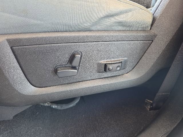 Used 2020 RAM 1500 Classic Warlock AWD/4WD image 46