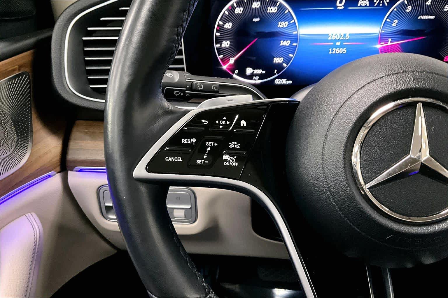 Used 2024 Mercedes-Benz GLE 350 4MATIC image 24