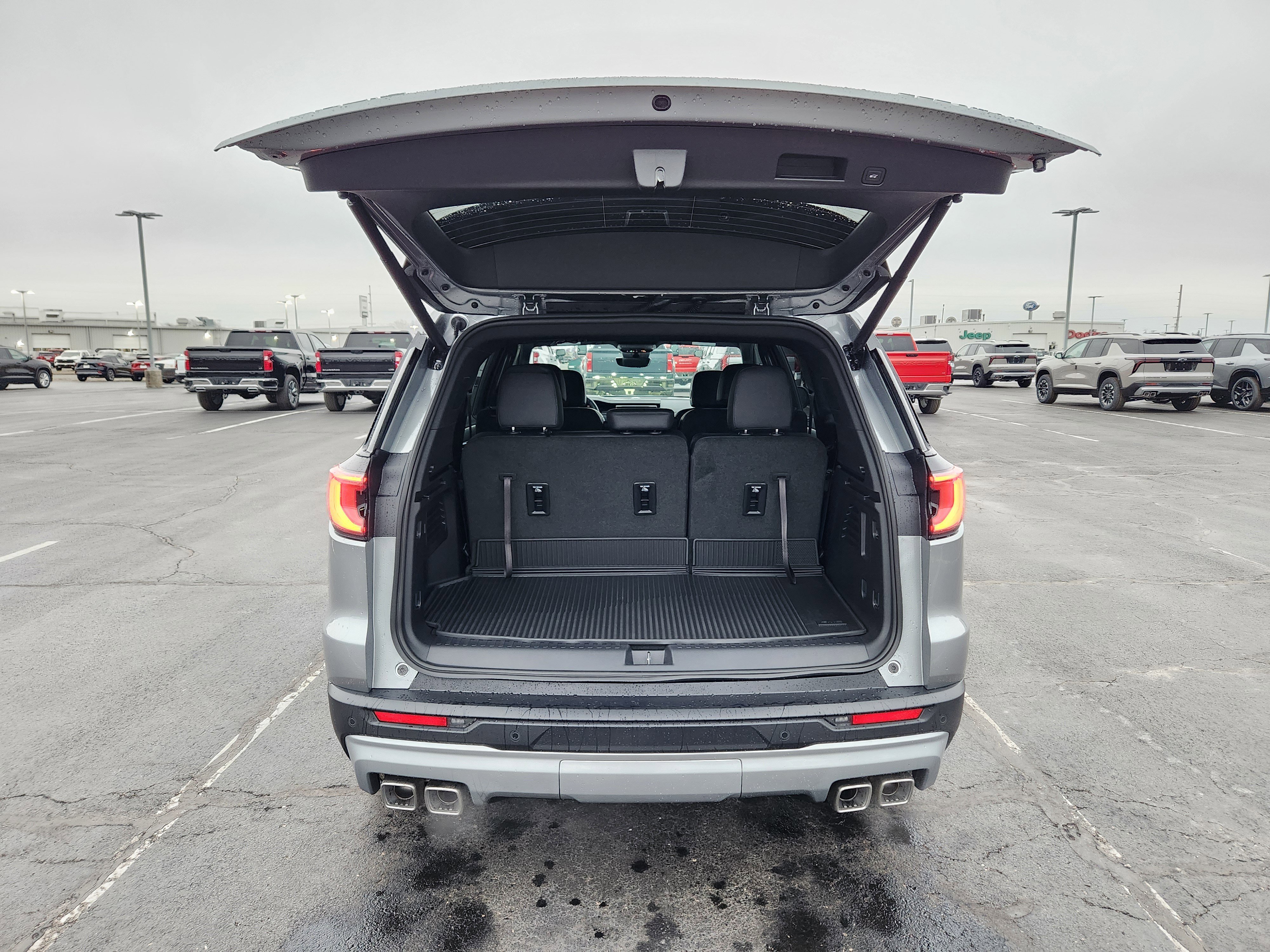 New 2026 GMC Acadia Elevation w/ Elevation Premium Package image 7