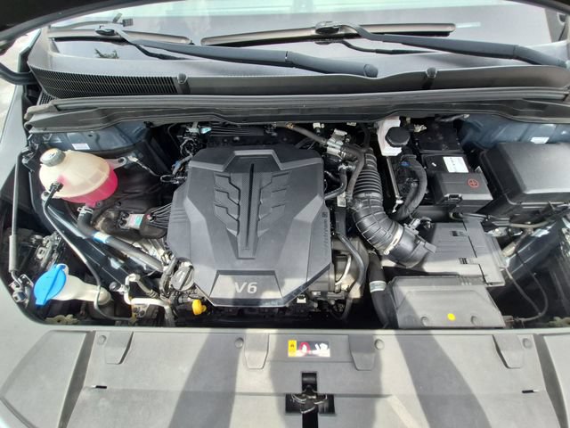 Used 2022 Kia Carnival SX FWD image 28