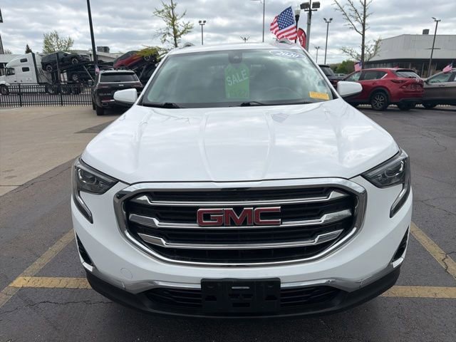 Used 2020 GMC Terrain SLT w/ Preferred Package AWD/4WD image 2