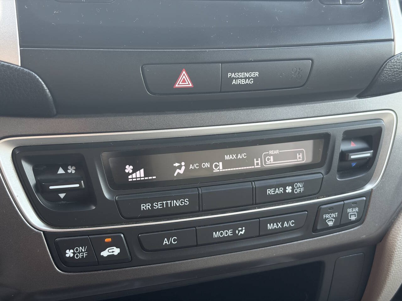 Used 2016 Honda Pilot LX image 34