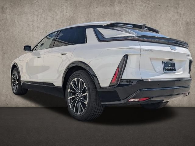 New 2025 Cadillac Lyriq Sport w/ LPO, Floor Liner Package AWD/4WD image 5