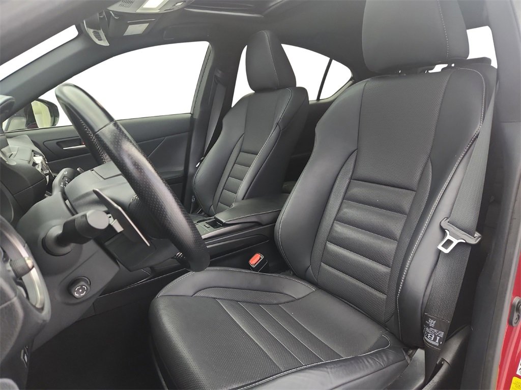 Used 2022 Lexus IS 350 F Sport w/ Memory Package image 11