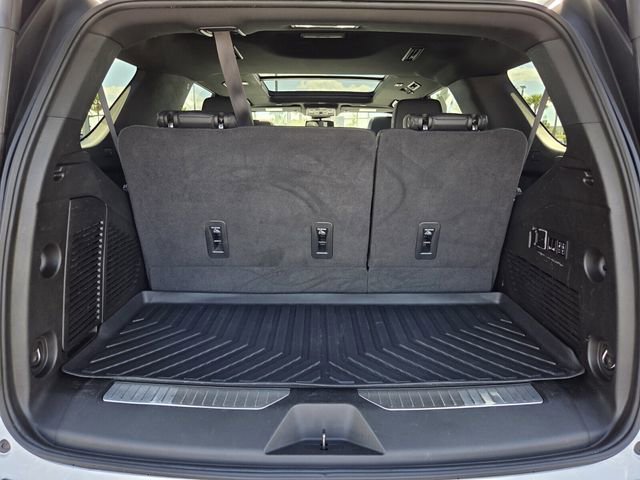 Used 2023 Chevrolet Tahoe Z71 w/ Luxury Package image 18