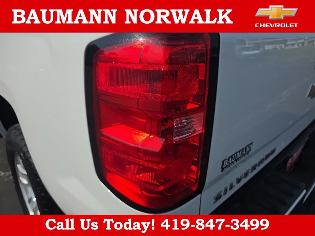 Used 2018 Chevrolet Silverado 1500 LT w/ All Star Edition AWD/4WD image 23