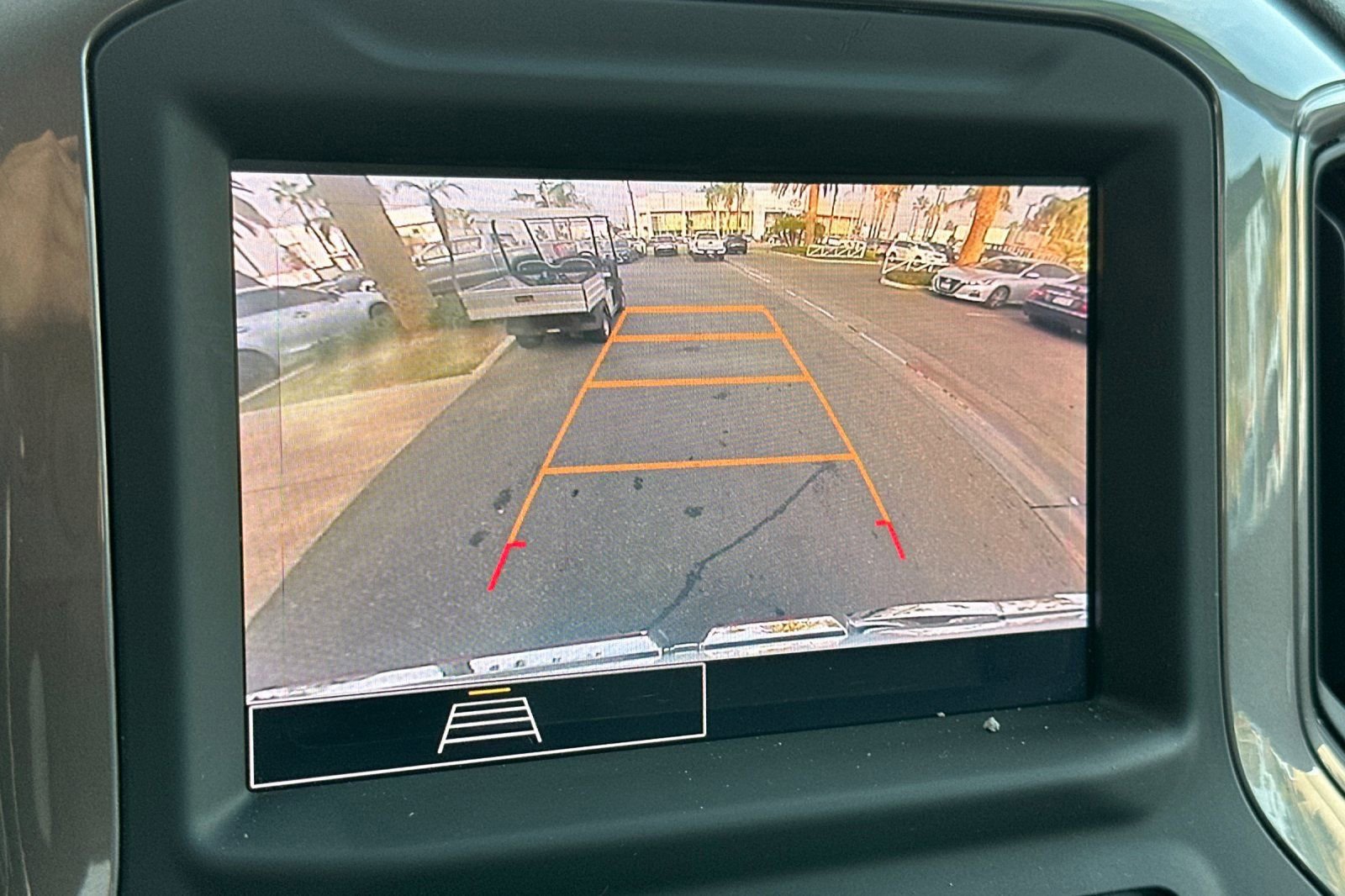 Certified 2023 GMC Sierra 1500 Pro w/ Convenience Package image 17