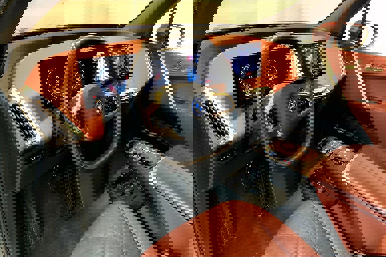 Used 2023 BMW iX xDrive50 w/ Premium Package image 18