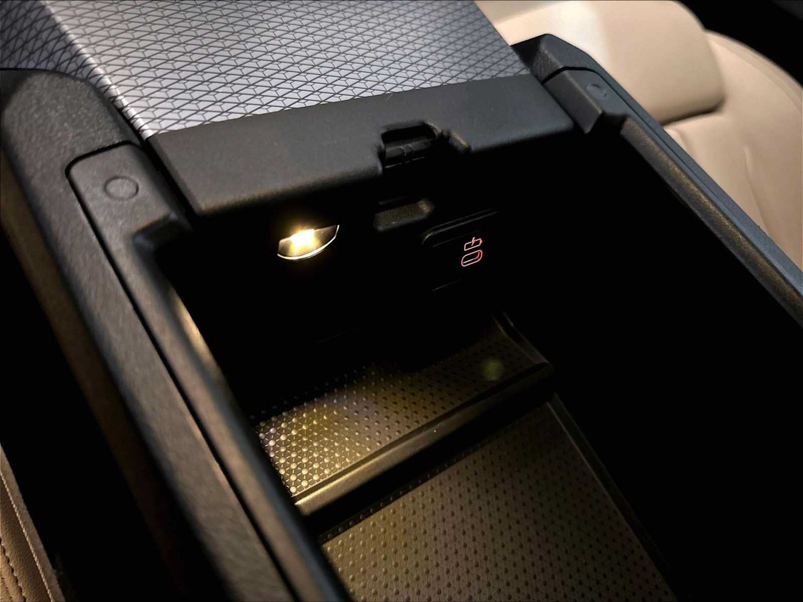 Used 2024 BMW 440i xDrive Coupe AWD/4WD image 38