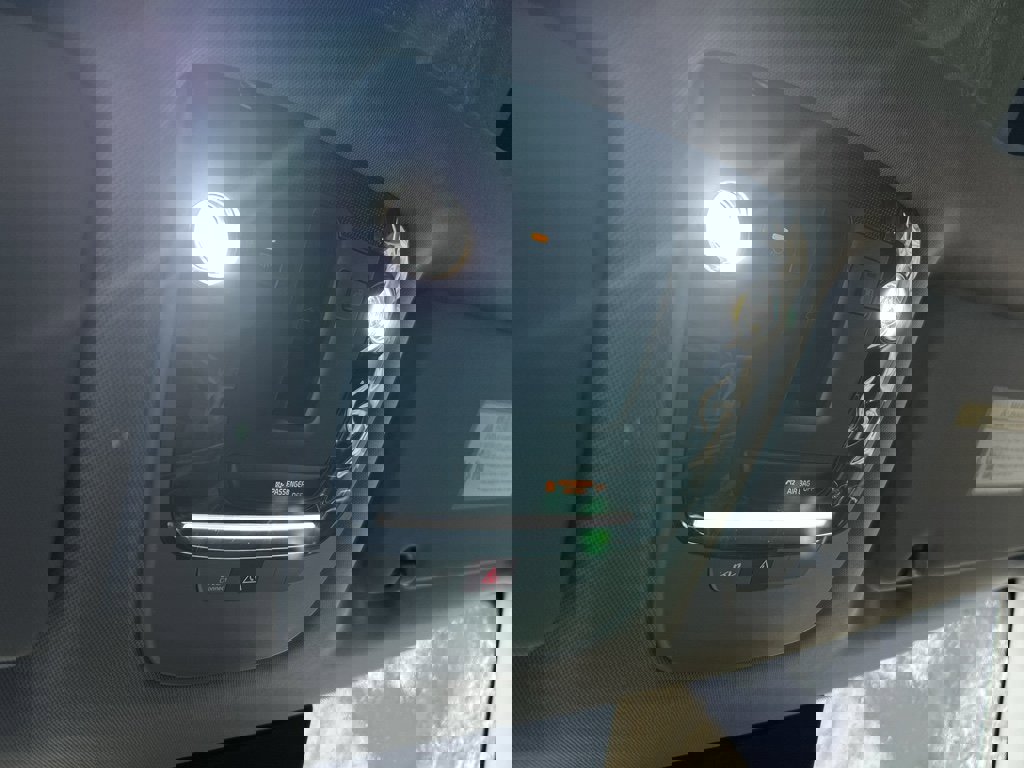 New 2026 Kia Sportage EX image 28