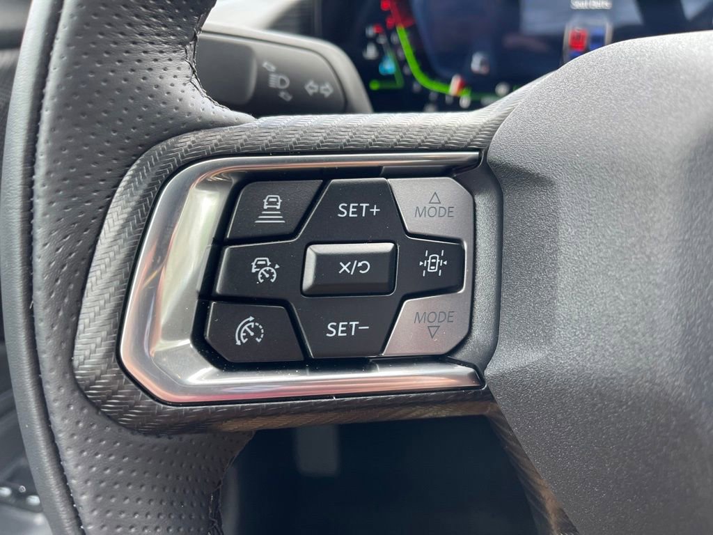 Used 2024 Ford Mustang Premium image 6