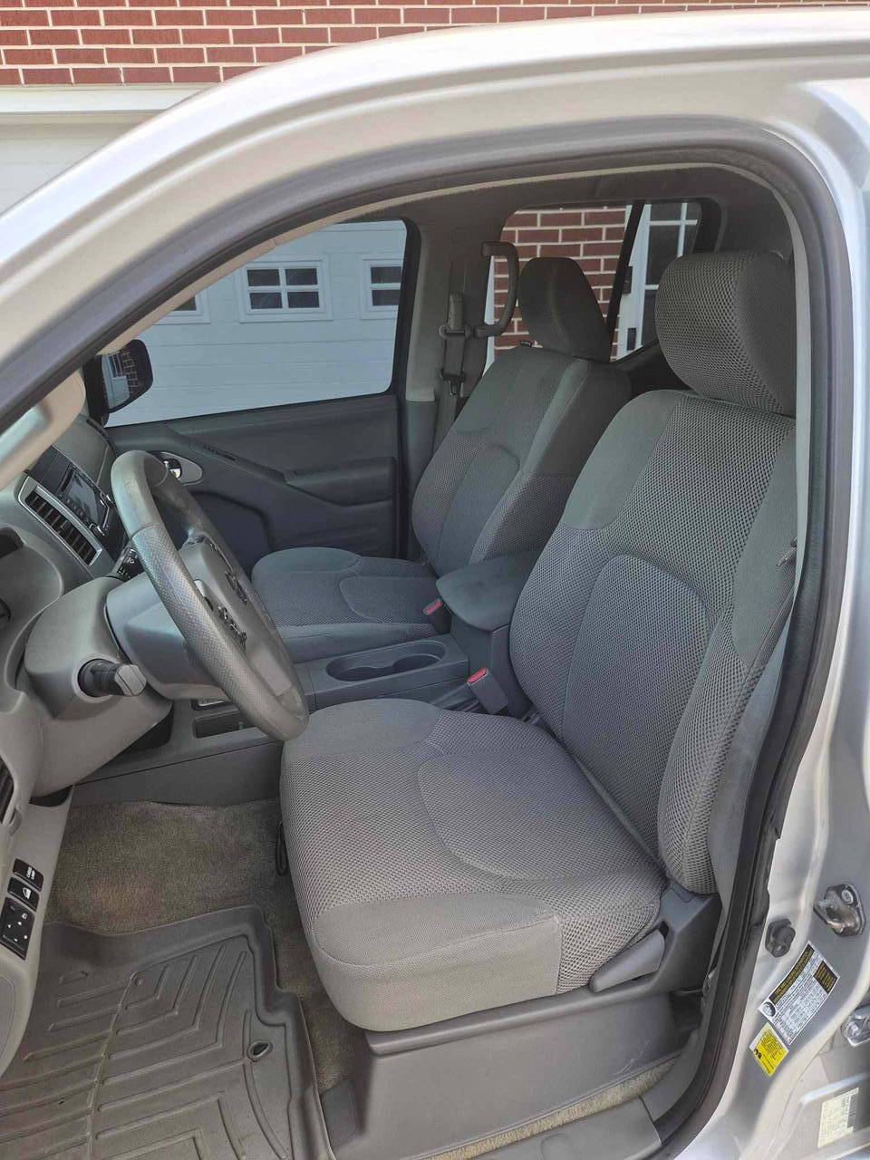 Used 2016 Nissan Frontier SV AWD/4WD image 16