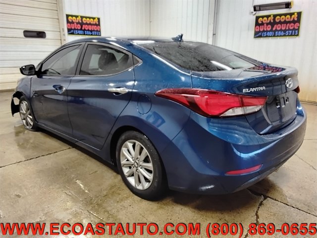 Used 2016 Hyundai Elantra SE w/ Option Group 02 FWD image 3