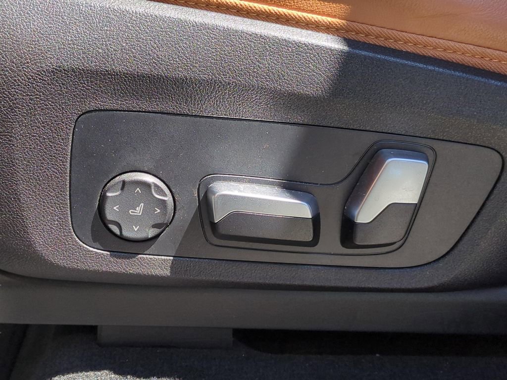 Used 2022 BMW X3 sDrive30i w/ Premium Package 2 image 19