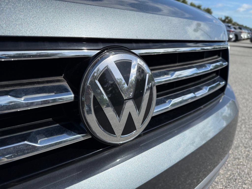 Used 2021 Volkswagen Tiguan S FWD image 6