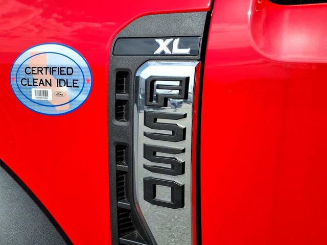 New 2025 Ford F550 4x4 Regular Cab Super Duty image 9