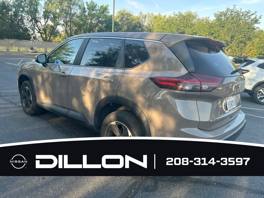 Certified 2025 Nissan Rogue SV AWD/4WD image 18