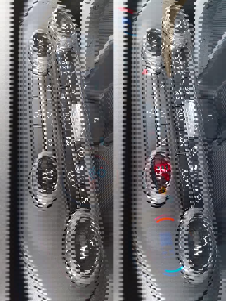 New 2025 Ford Bronco Badlands image 42