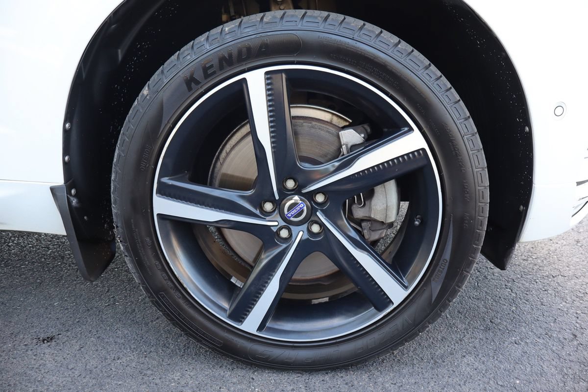 Used 2018 Volvo XC60 T6 Inscription w/ Convenience Package AWD/4WD image 45