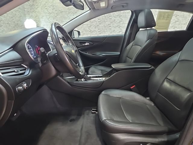 Used 2022 Chevrolet Malibu Premier FWD image 23