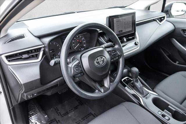 Used 2025 Toyota Corolla LE FWD image 10