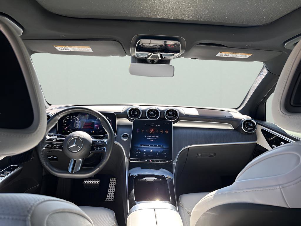 Used 2024 Mercedes-Benz GLC 300 4MATIC w/ AMG Line image 20