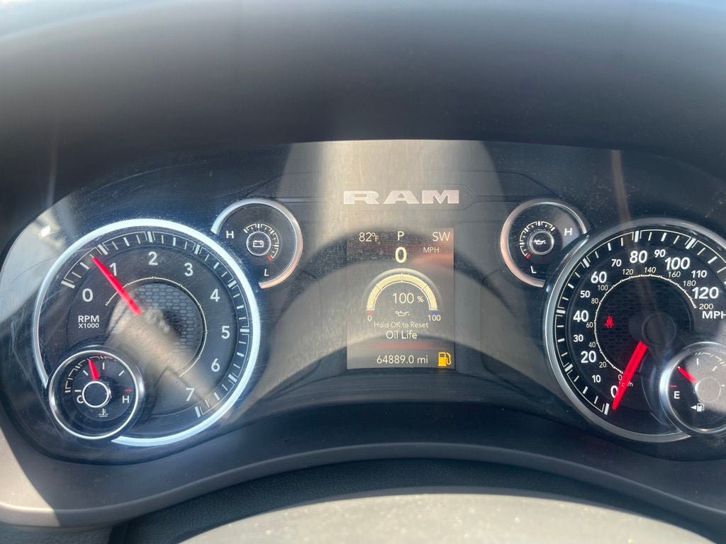Used 2024 RAM 2500 Tradesman w/ Chrome Appearance Group AWD/4WD image 37