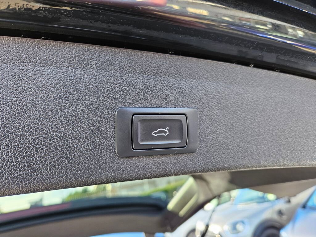 Used 2016 Audi Q5 3.0T Premium Plus w/ Technology Package image 19