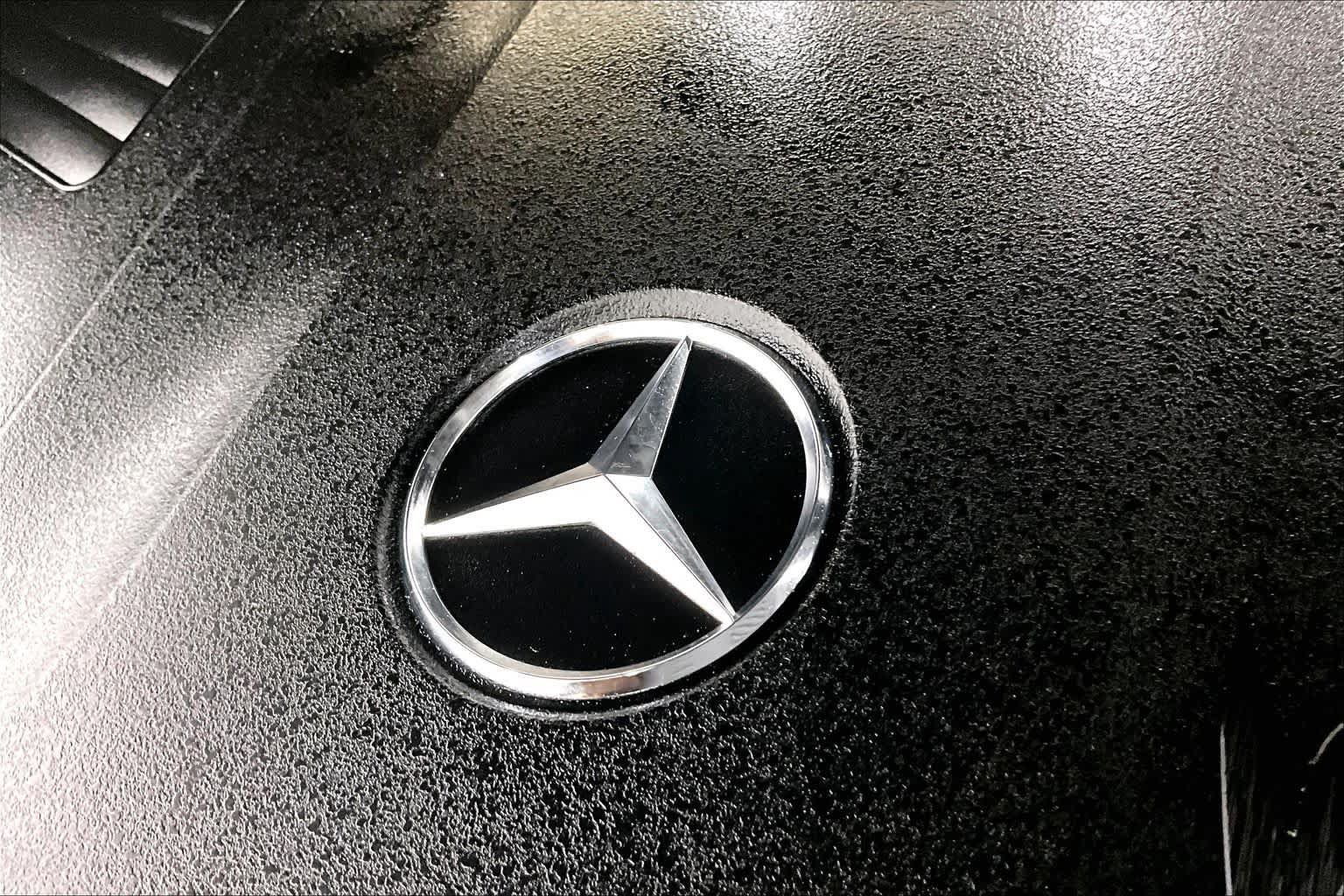Certified 2025 Mercedes-Benz GLS 450 4MATIC image 32