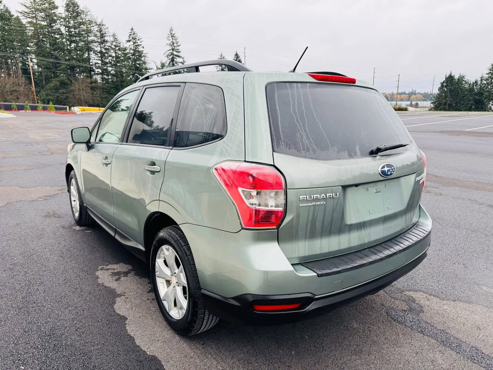 Used 2014 Subaru Forester 2.5i Premium w/ Popular Package #1 image 3