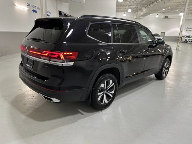 New 2026 Volkswagen Atlas SE image 9
