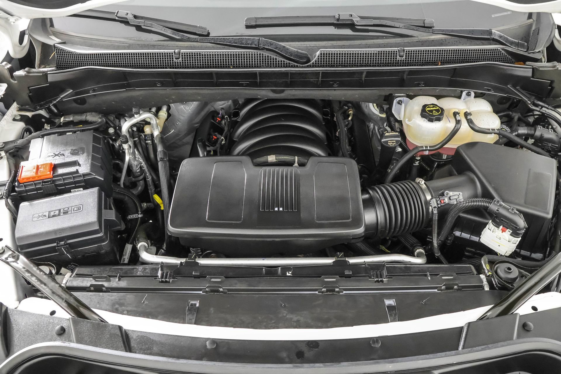 Used 2024 Chevrolet Suburban High Country image 57