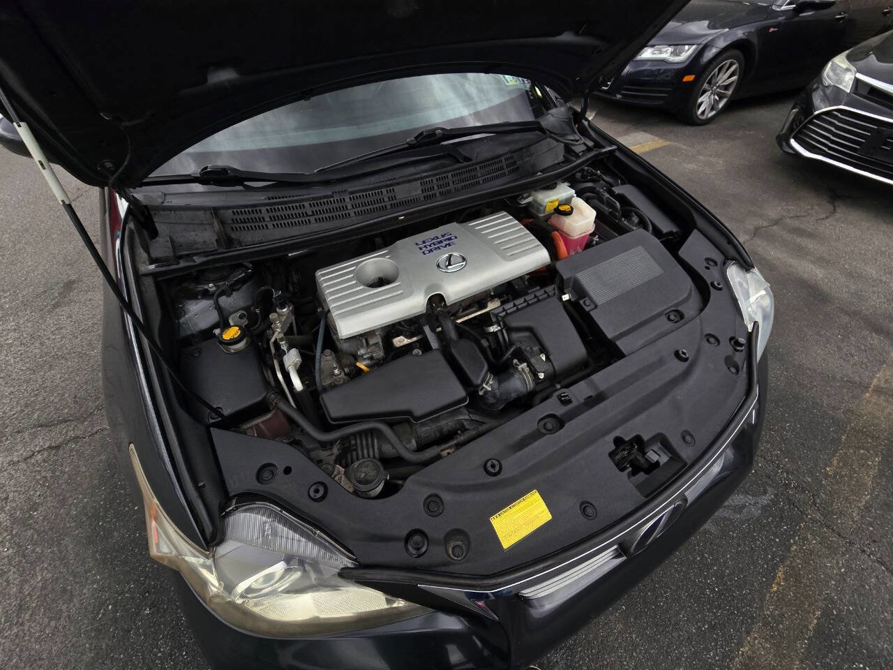 Used 2011 Lexus CT 200h Premium image 34