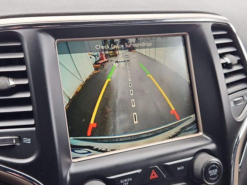 Used 2015 Jeep Grand Cherokee Limited w/ Trailer Tow Group IV image 24