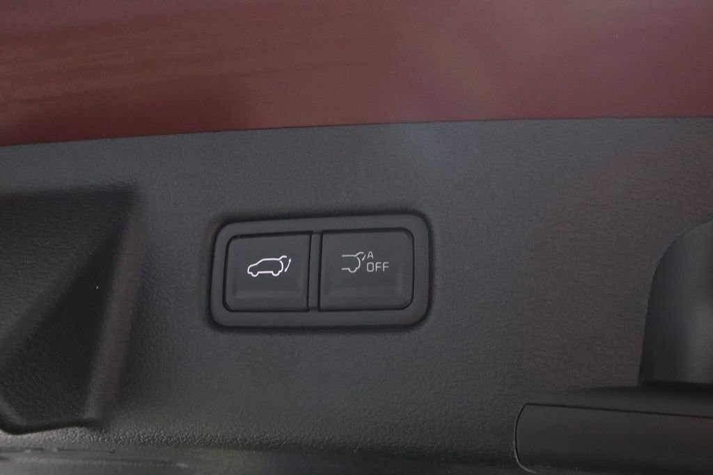 Used 2023 Kia Telluride EX w/ EX Captain's Chair Package image 23
