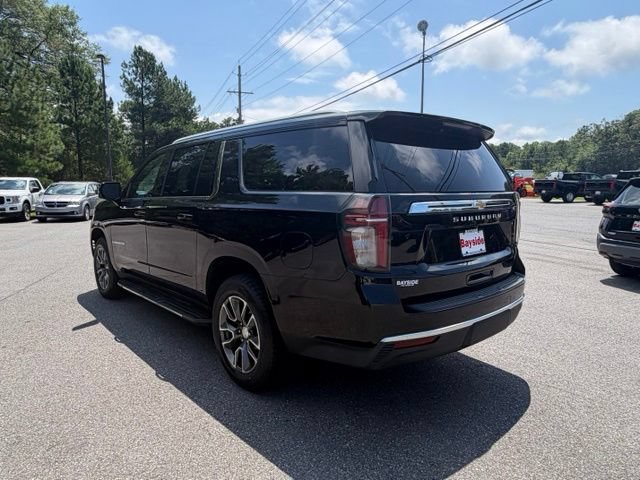 Used 2021 Chevrolet Suburban LT w/ LT Signature Package AWD/4WD image 14