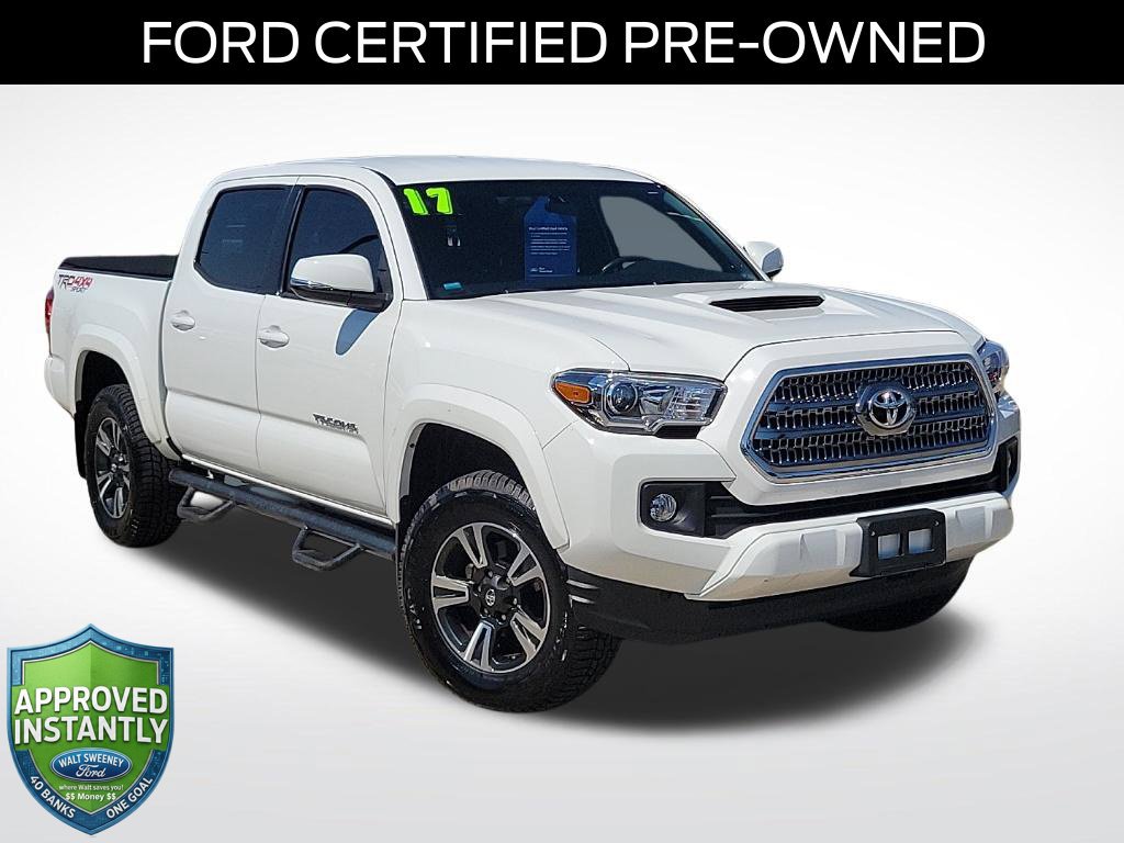 Used 2017 Toyota Tacoma TRD Sport w/ Tow Package (A/T)