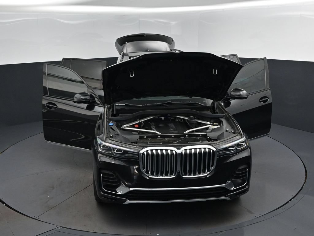 Used 2021 BMW X7 xDrive40i w/ Premium Package AWD/4WD image 53