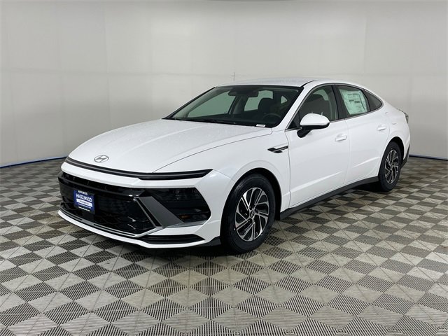 New 2026 Hyundai Sonata Blue