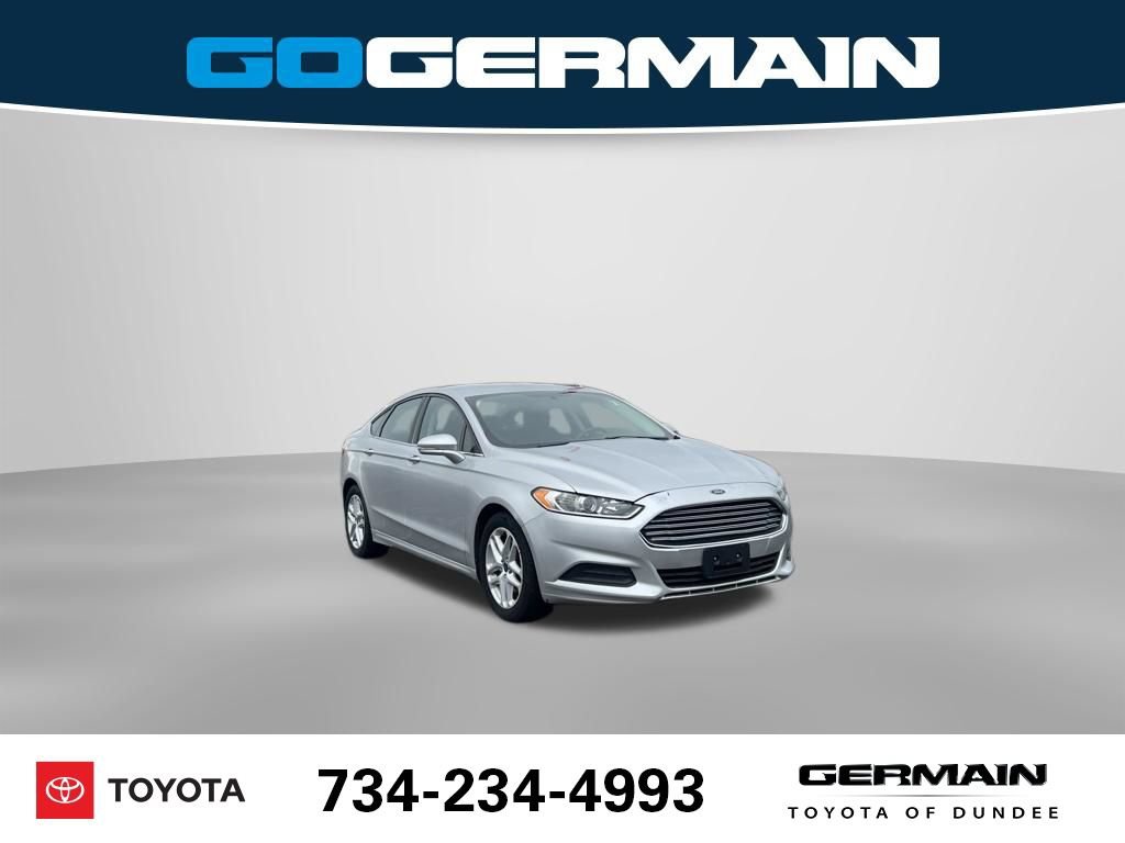Used 2016 Ford Fusion SE FWD image 4
