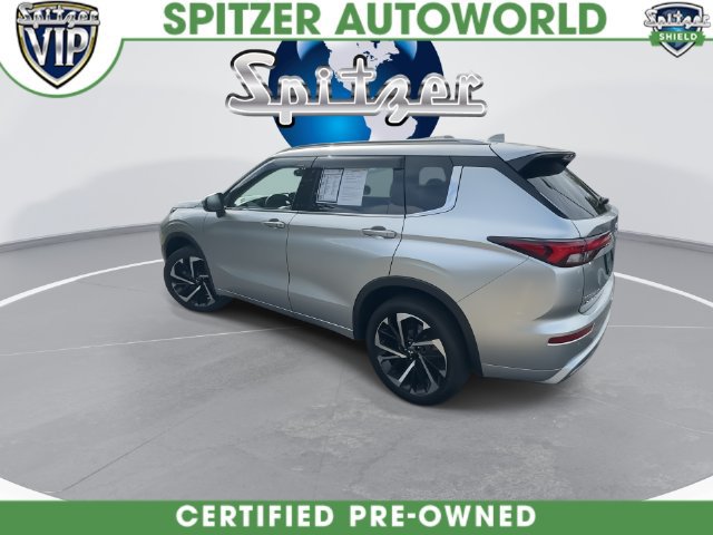 Used 2023 Mitsubishi Outlander AWD image 12