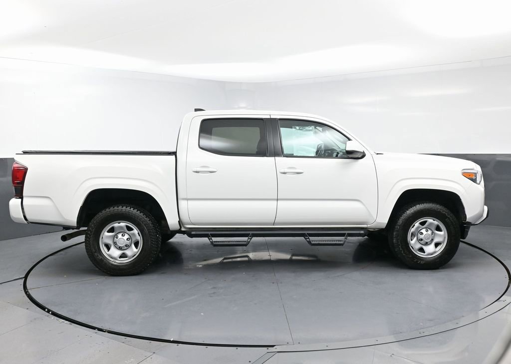 Used 2022 Toyota Tacoma SR w/ SR Convenience Package image 8