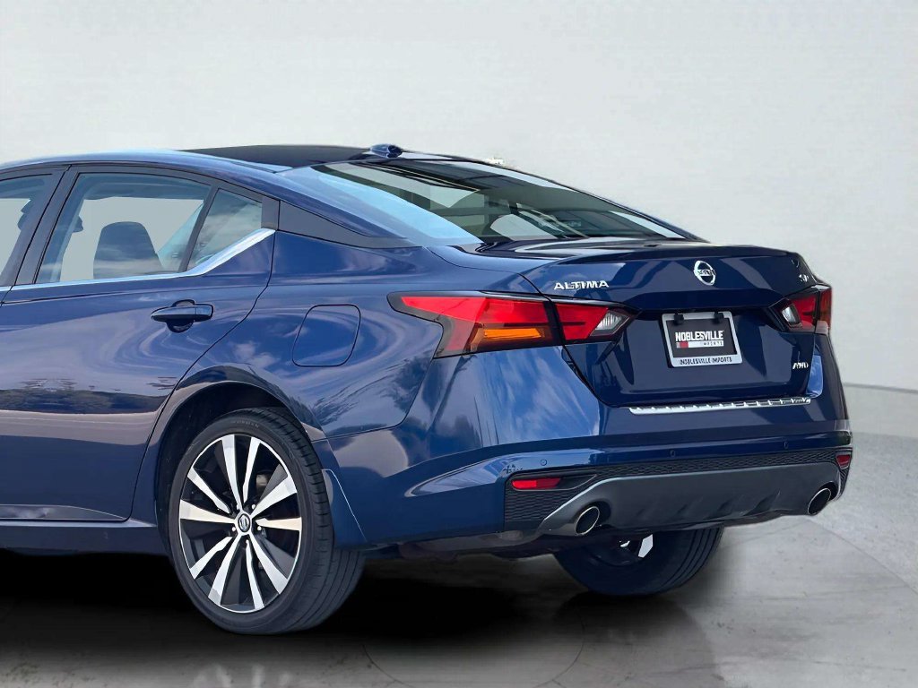 Used 2021 Nissan Altima 2.5 SR AWD/4WD image 34