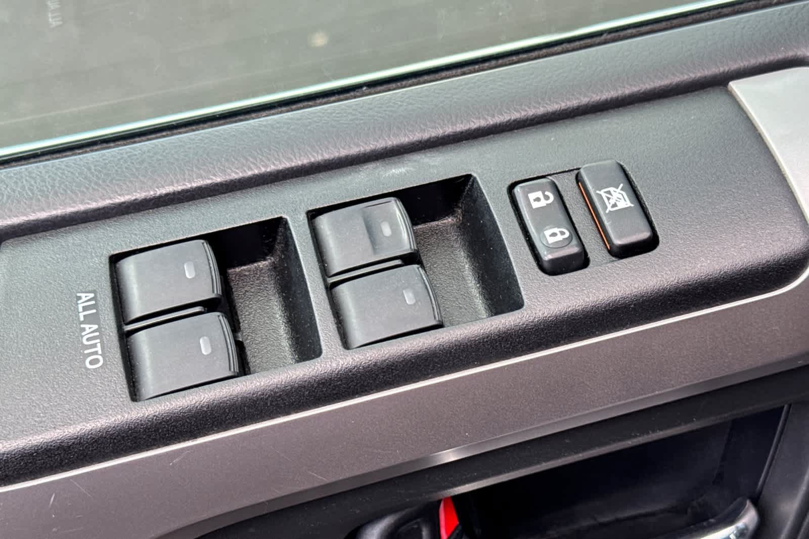 Used 2019 Toyota 4Runner Limited w/ Convenience Package RWD image 13