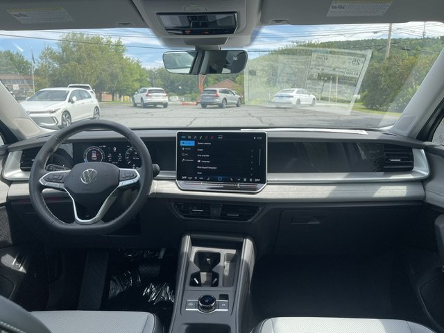 New 2026 Volkswagen Tiguan SE AWD/4WD image 5