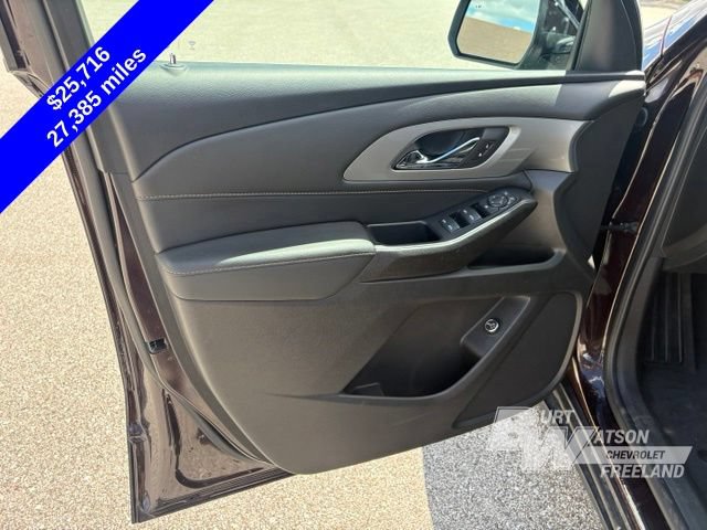 Used 2021 Chevrolet Traverse LT FWD image 10
